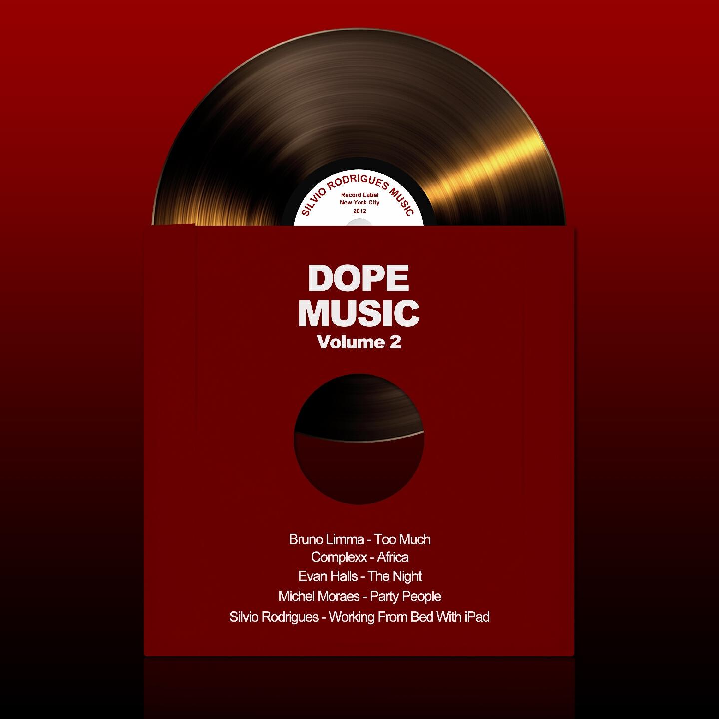 Silvio Rodrigues - Working from Bed With iPad