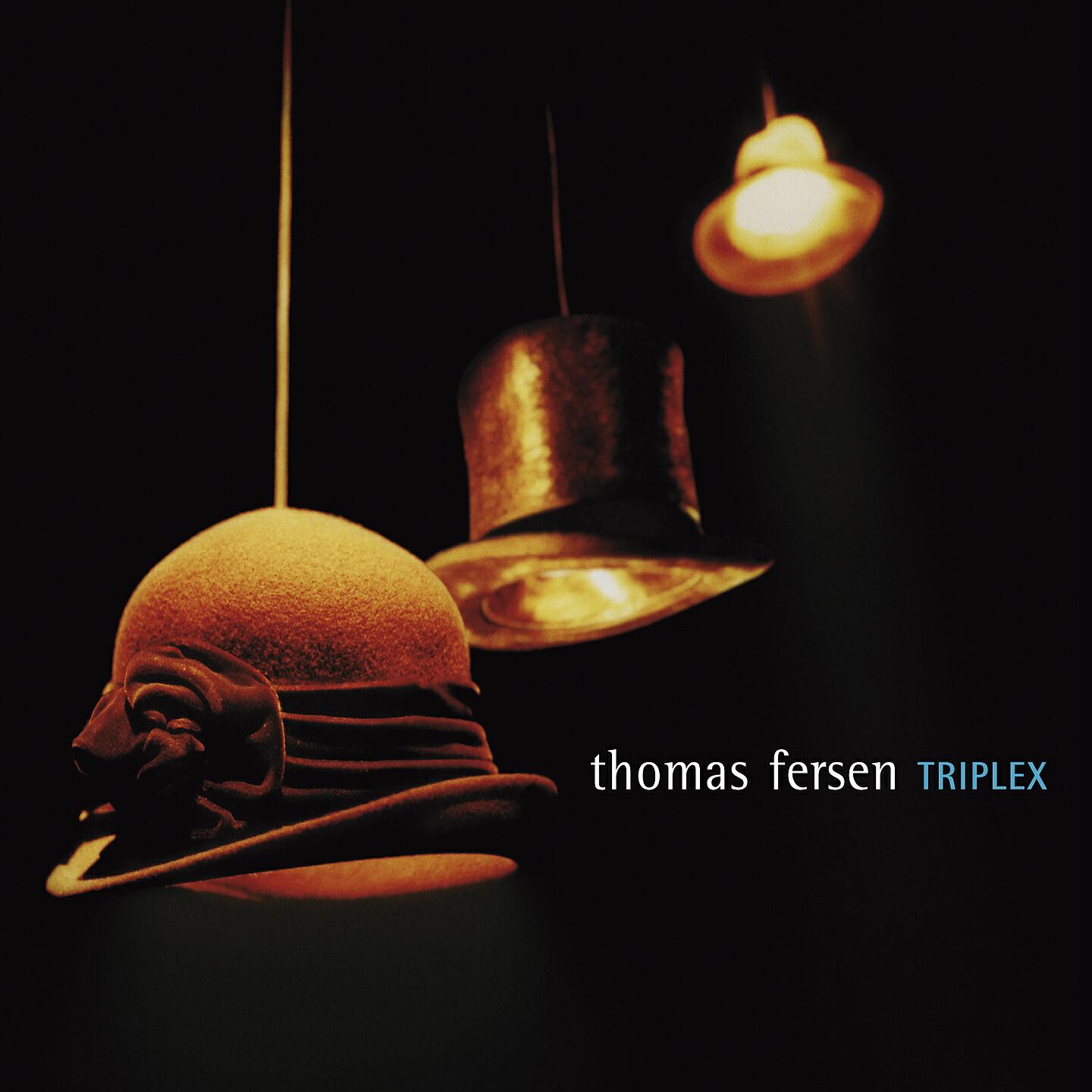 Thomas Fersen - Monsieur (Live au Cabaret De Montréal, Mai 2001)